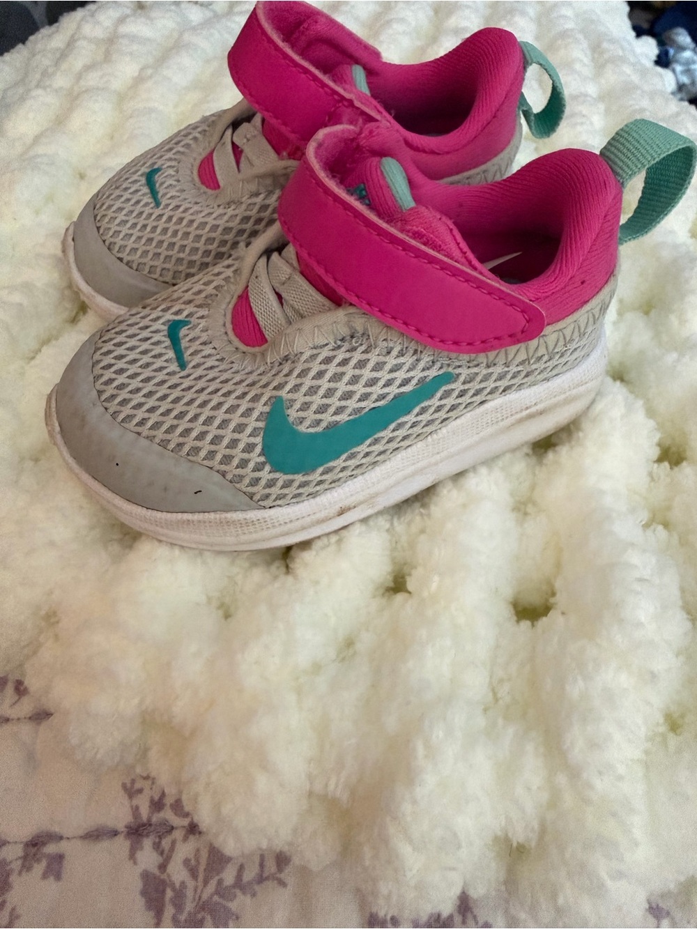 Nike Kids Gray Mesh Sneakers with Pink Trim and Teal Swoosh